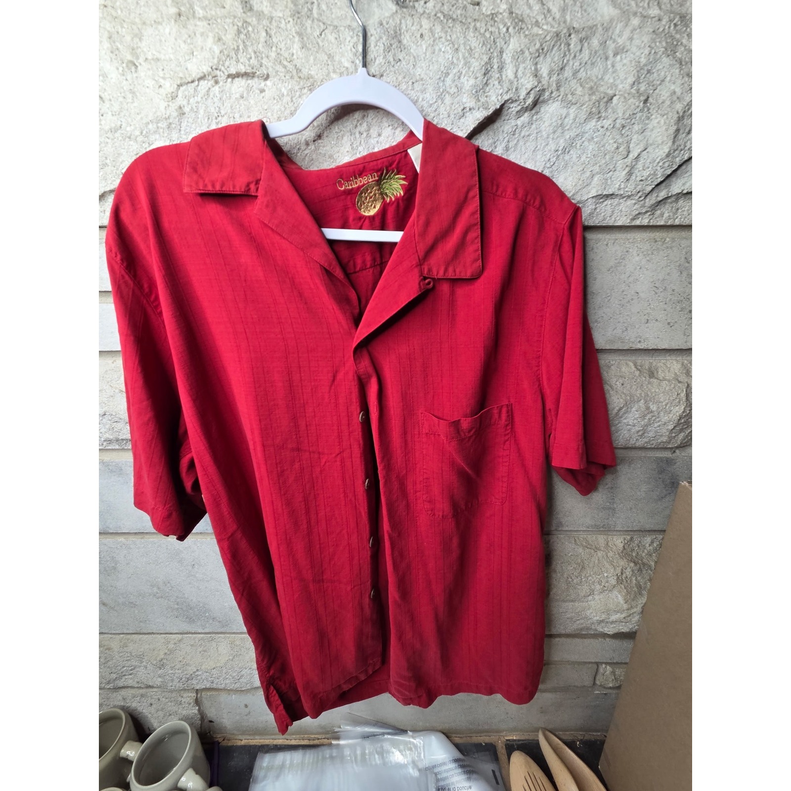 Caribbean Mens Red 100% Silk Short Sleeve Button Down Camp Shirt Pineapple Large